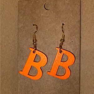 ☀️3/$12☀️ Letter “B” Wood Earrings